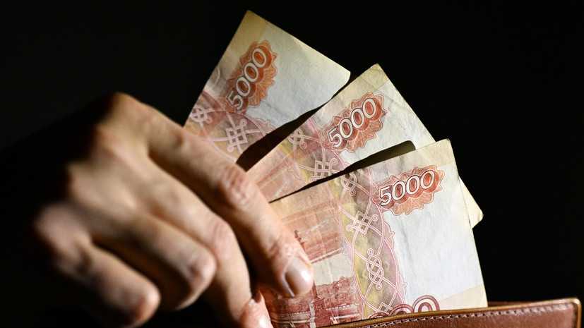 Адвокат Борзенко: продавец не может требовать от покупателя оплату без сдачи